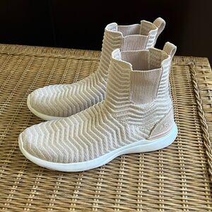 APL TechLoom Chelsea Sneaker